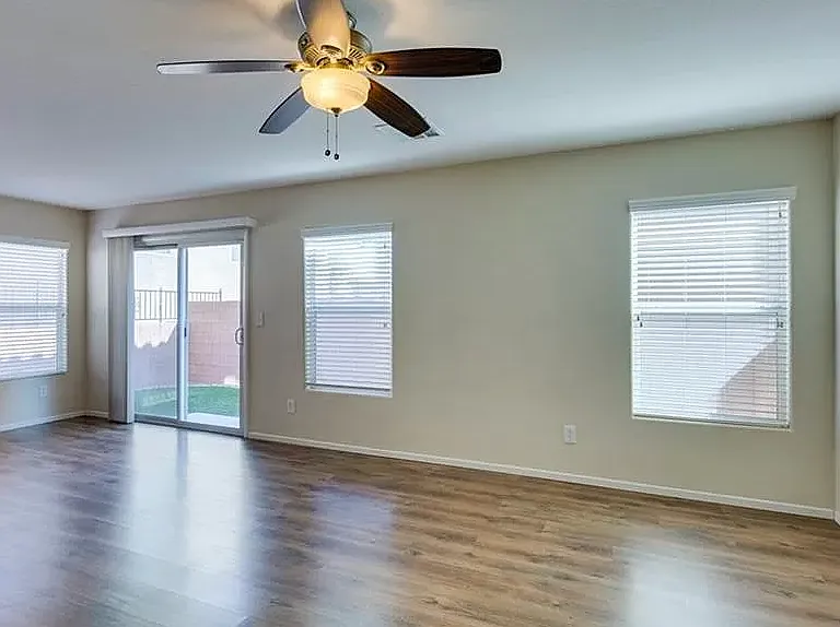 514 Brinkburn Point Ave — Photo 5