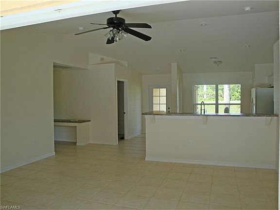 5th image of 3327 NE 8th Pl
