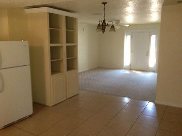 2nd image of 117 Butler Cir