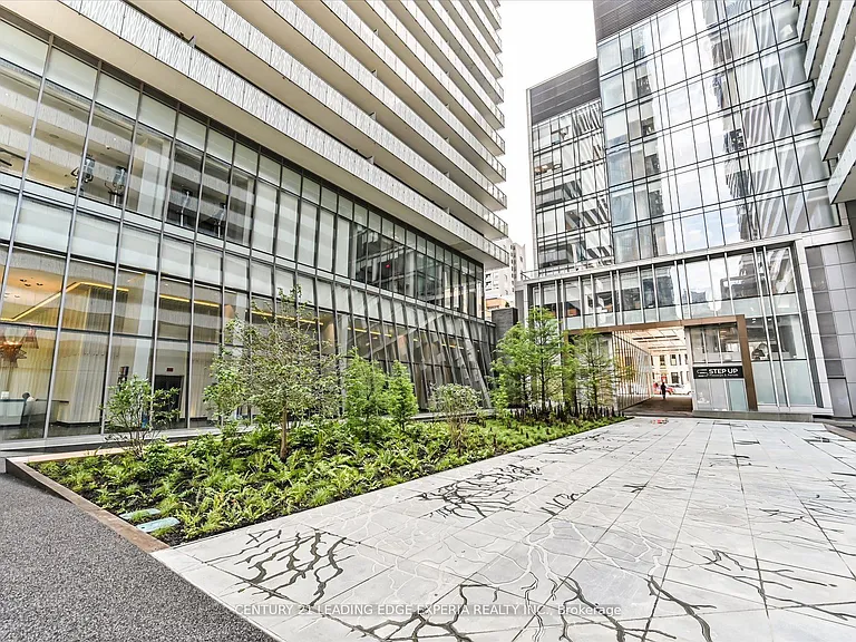 42 Charles St E #2309 — Photo 33