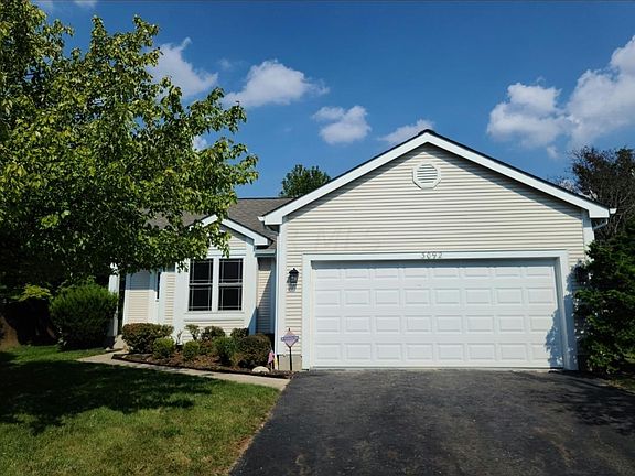 2nd image of 3092 Hillrose Dr