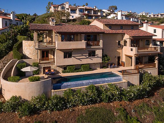 3rd image of 1585 La Vista Del Oceano Dr