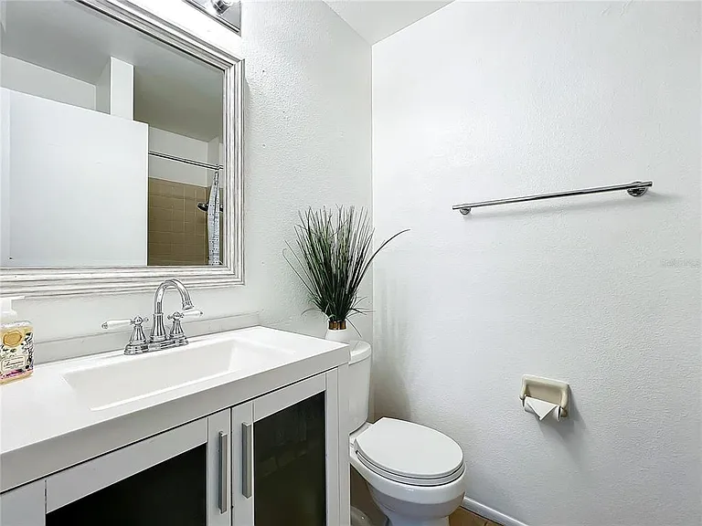 5716 Delano Ln — Photo 40