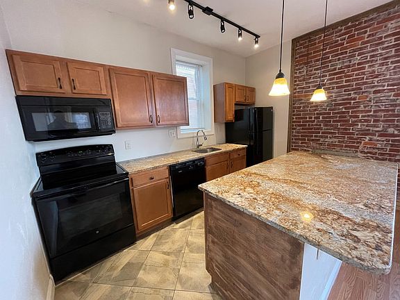 2nd image of 219 Roup Ave APT 3