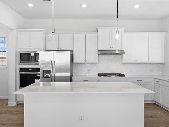 2nd image of 3211 Home Ct