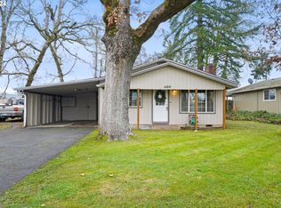 420 N 16th St, Cottage Grove, OR 97424