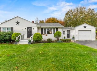 337 Lepes Rd, Somerset, MA 02726