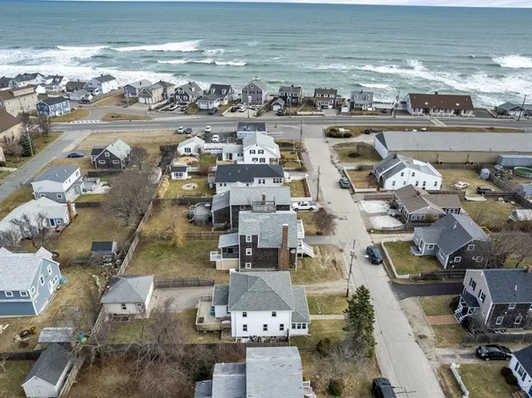 26 Satucket Ave, Marshfield, MA 02050