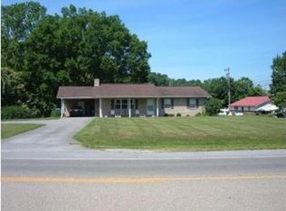 460 Paint Rock Rd, Oneida, TN 37841