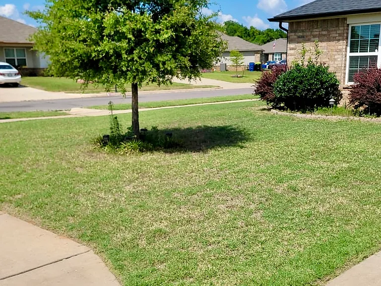 1101 Ironstone Dr — Photo 1