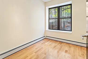 Rented by Safdie Realty Group