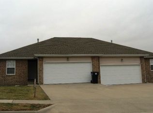 122 Bailey Cir #B, Rogersville, MO 65742