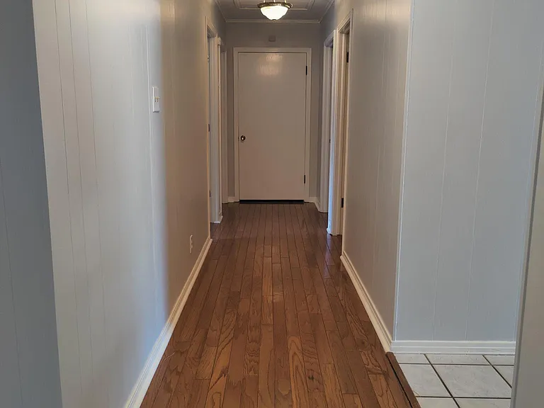 100 Bafanridge St — Photo 14