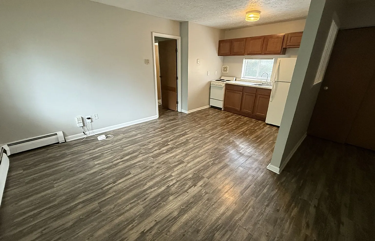 3033 Clifton Ave APT 12 photo 1