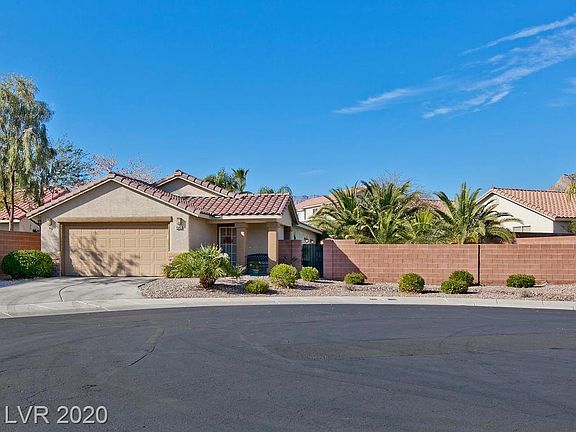 2nd image of 9505 Chanticleer Ct