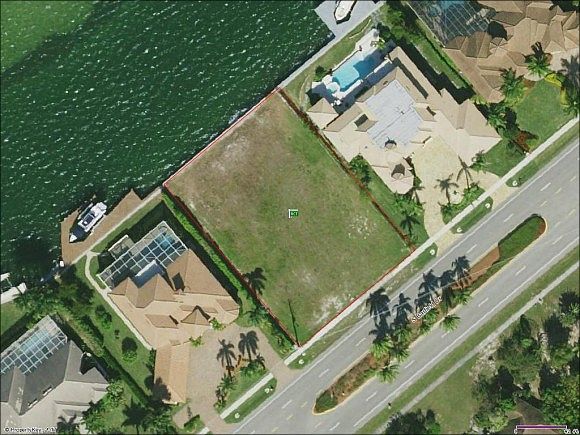 1st image of 794 S Barfield Dr