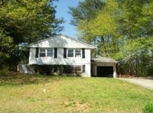 2494 Carolyn Dr, Marietta, GA 30080