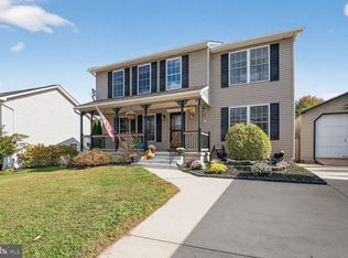 71 Fairground Ave, Taneytown, MD 21787