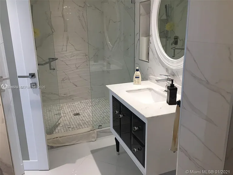 16485 Collins Ave #538 — Photo 10