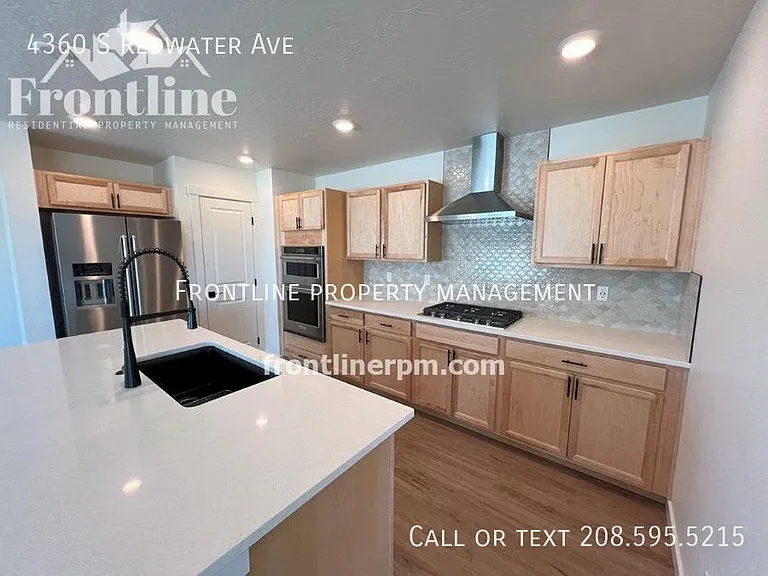 4360 S Redwater Ave — Photo 8