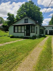 211 Maple Ave, Springville, NY, 14141