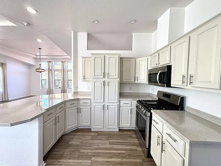 105 Gray Mountain Dr — Photo 11