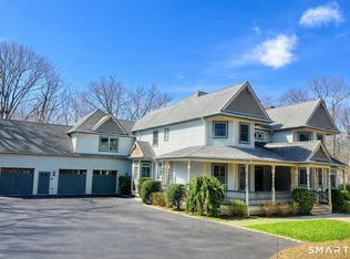 205 E Rocks Rd, Norwalk, CT 06851