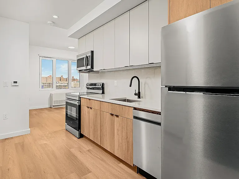 322 Grand Concourse #304 — Photo 2