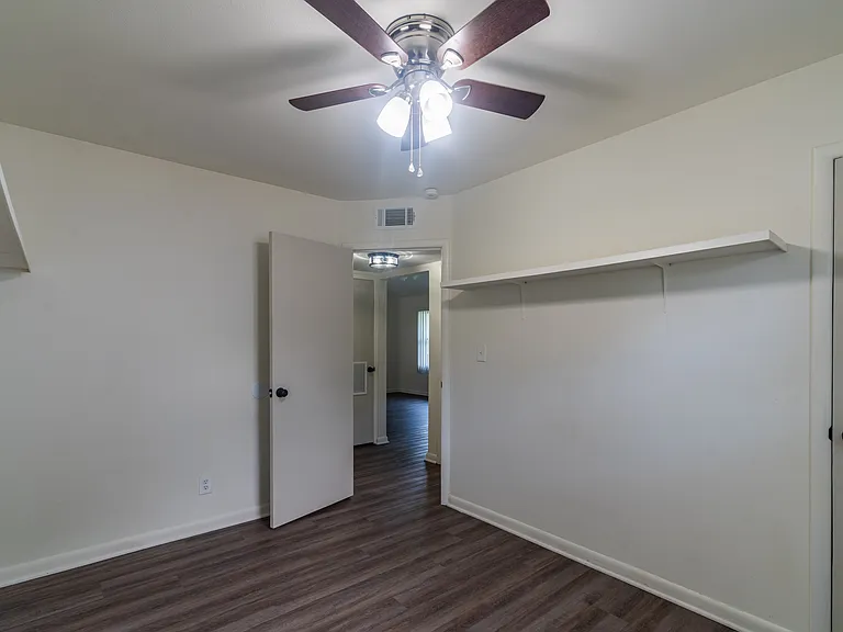 5407 Sir Barton Rd — Photo 26
