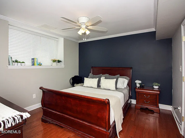 15 Garfield Ave #102 — Photo 4