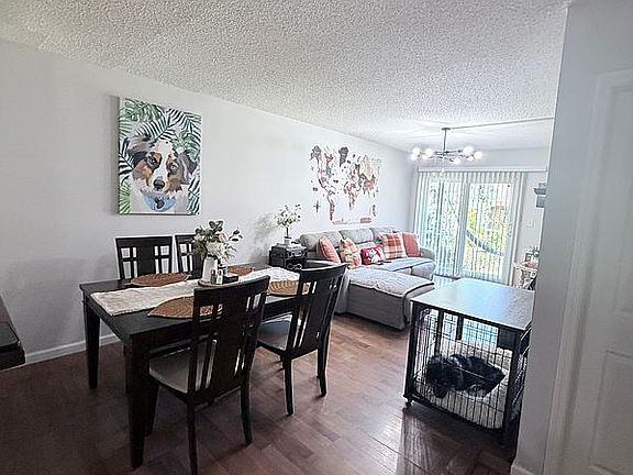 5th image of 120-09 Ketch Ct #42