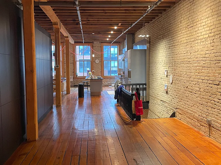 115 N 1st St #3 — Photo 5