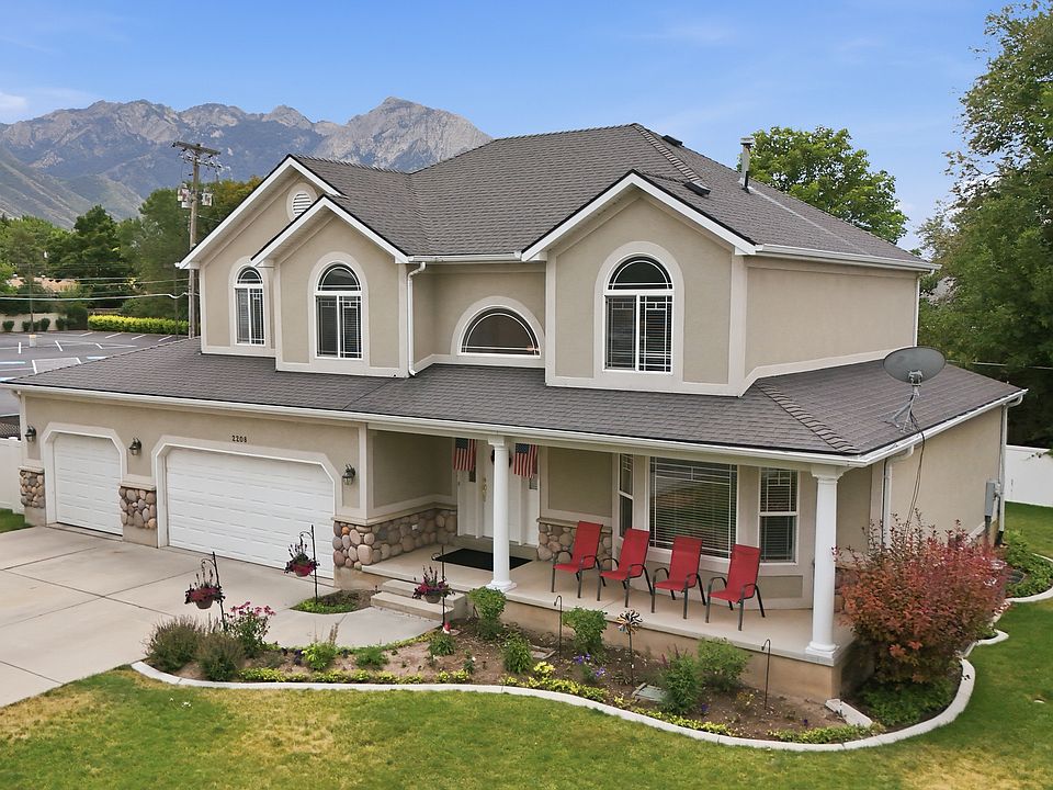 1st image of 2208 E Fisher Ln