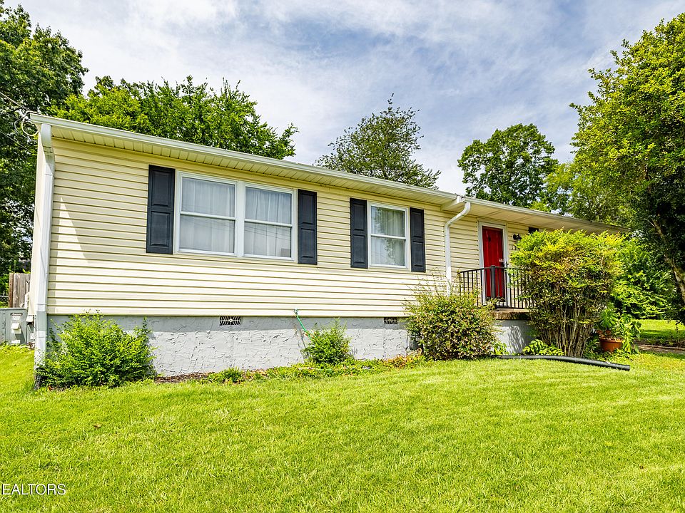 1st image of 114 Aspen Ln