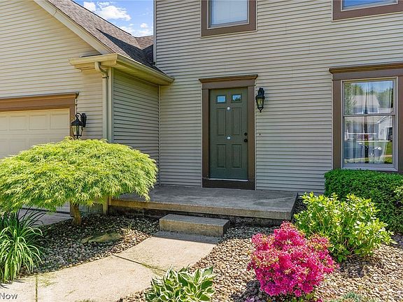 4th image of 851 Trotwood Dr