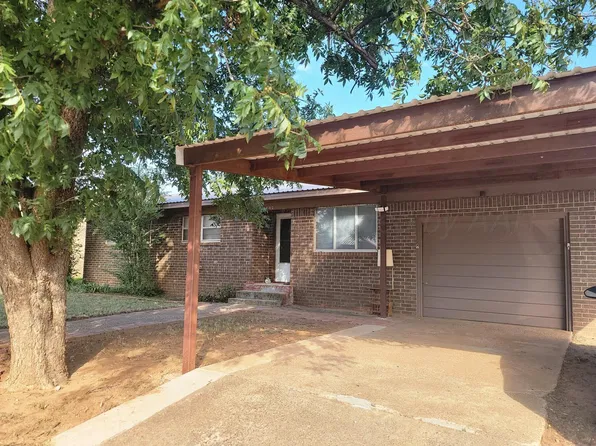 1307 14th St, Paducah, TX 79248