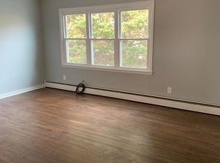1 Limerick Dr #B, Albany, NY 12204