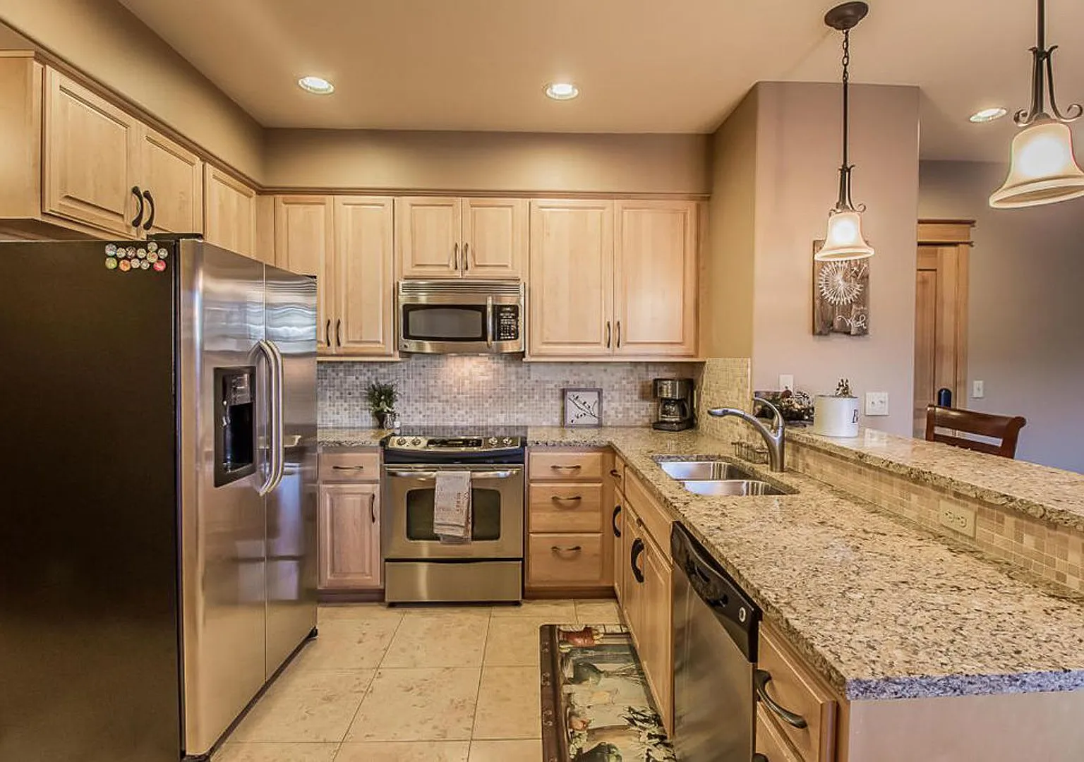 1 Bedroom | 1.5 Bathrooms | 2 Flexible Bonus Spaces | Luxury Riverstone Condo — Photo 3