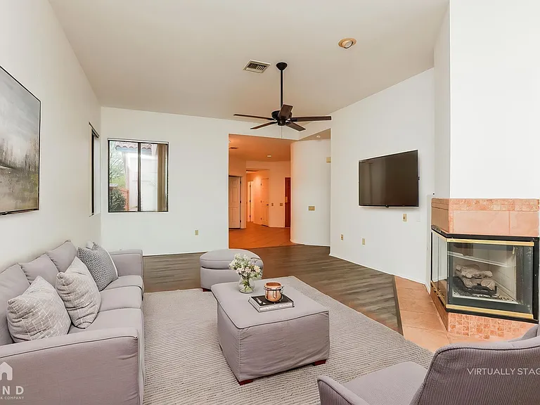 1606 W Calle Del Ducado — Photo 2