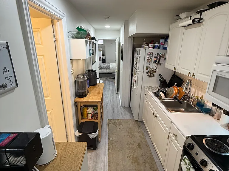 105A Gough Ave #LOWER — Photo 5
