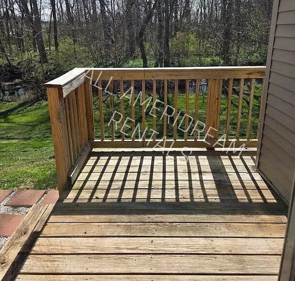 120 Orchard Ln — Photo 9