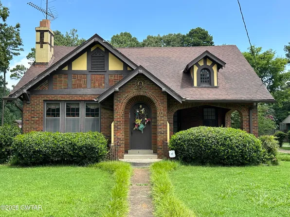 606 W Tigrett St, Halls, TN 38040