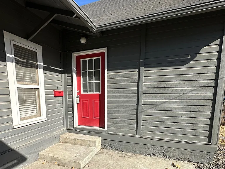 1521 Blaine St #3 — Photo 3