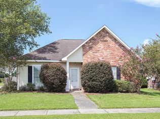 1599 Raven Way Dr, Zachary, LA 70791
