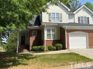 7601 Astoria Pl, Raleigh, NC 27612