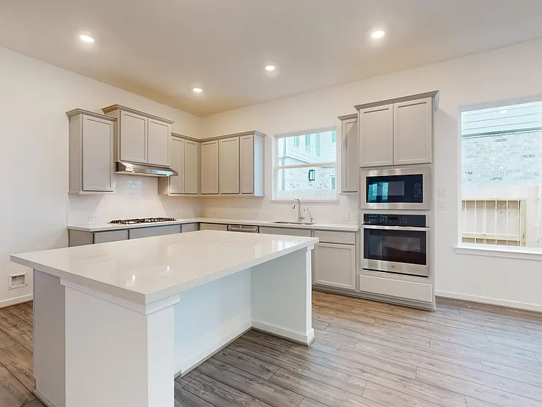 21622 Laggan Cliff Ln — Photo 7