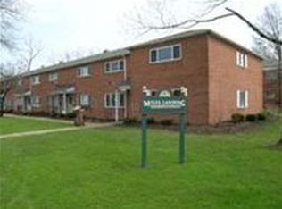 23855 Banbury Cir APT 4, Warrensville Heights, OH 44128