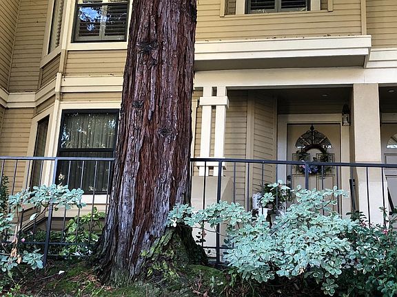 2nd image of 970 La Mesa Ter Unit D