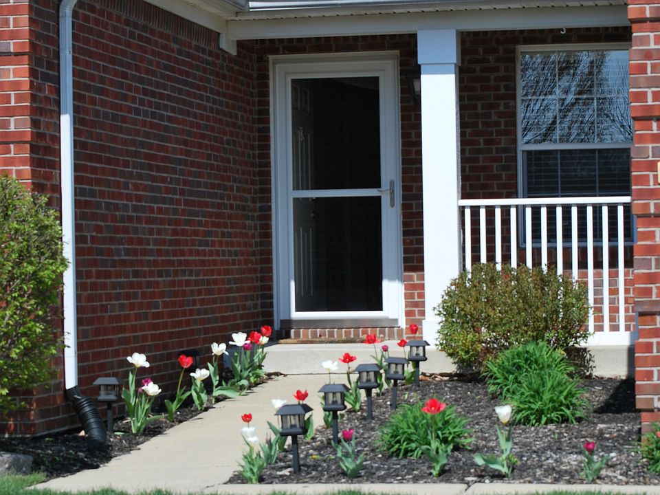 2nd image of 1030 Springwater Cir