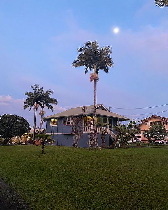 2nd image of 2441 Kinoole St